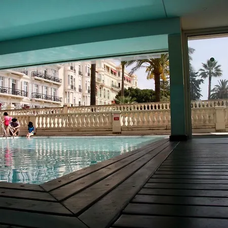 Victoria Palace Sea View * Menton