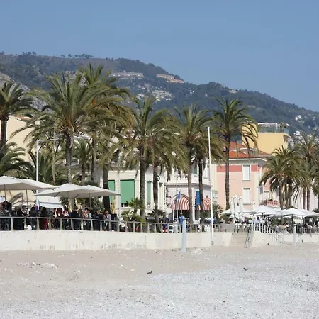 Apartment Victoria Palace Sea View Menton