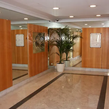 Victoria Palace Sea View Appartement *